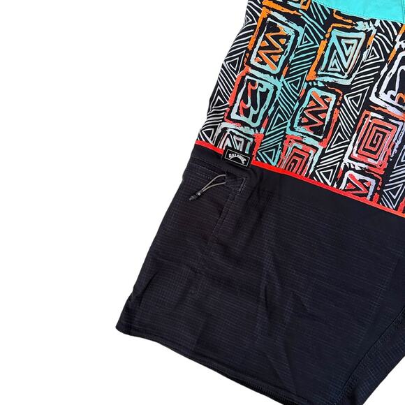 Billabong Mens 32 Boardshorts Swim Surf Fifty50 Recycled Airlite 90s Geo Print - Picture 6 of 7